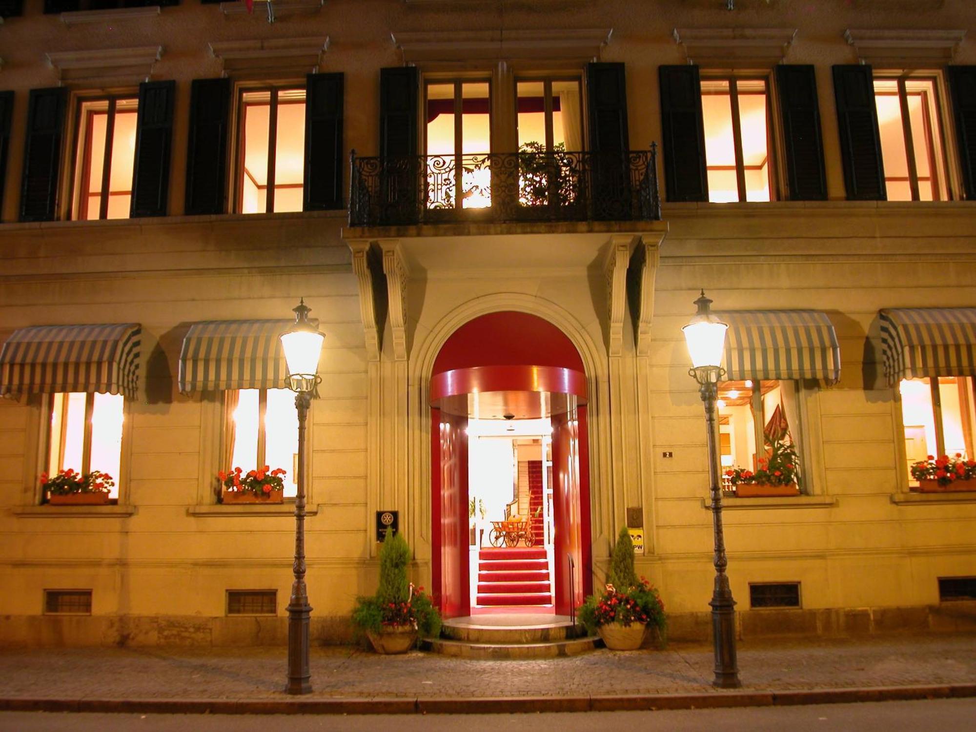 Hotel Post Glarnerhof غلروس المظهر الخارجي الصورة