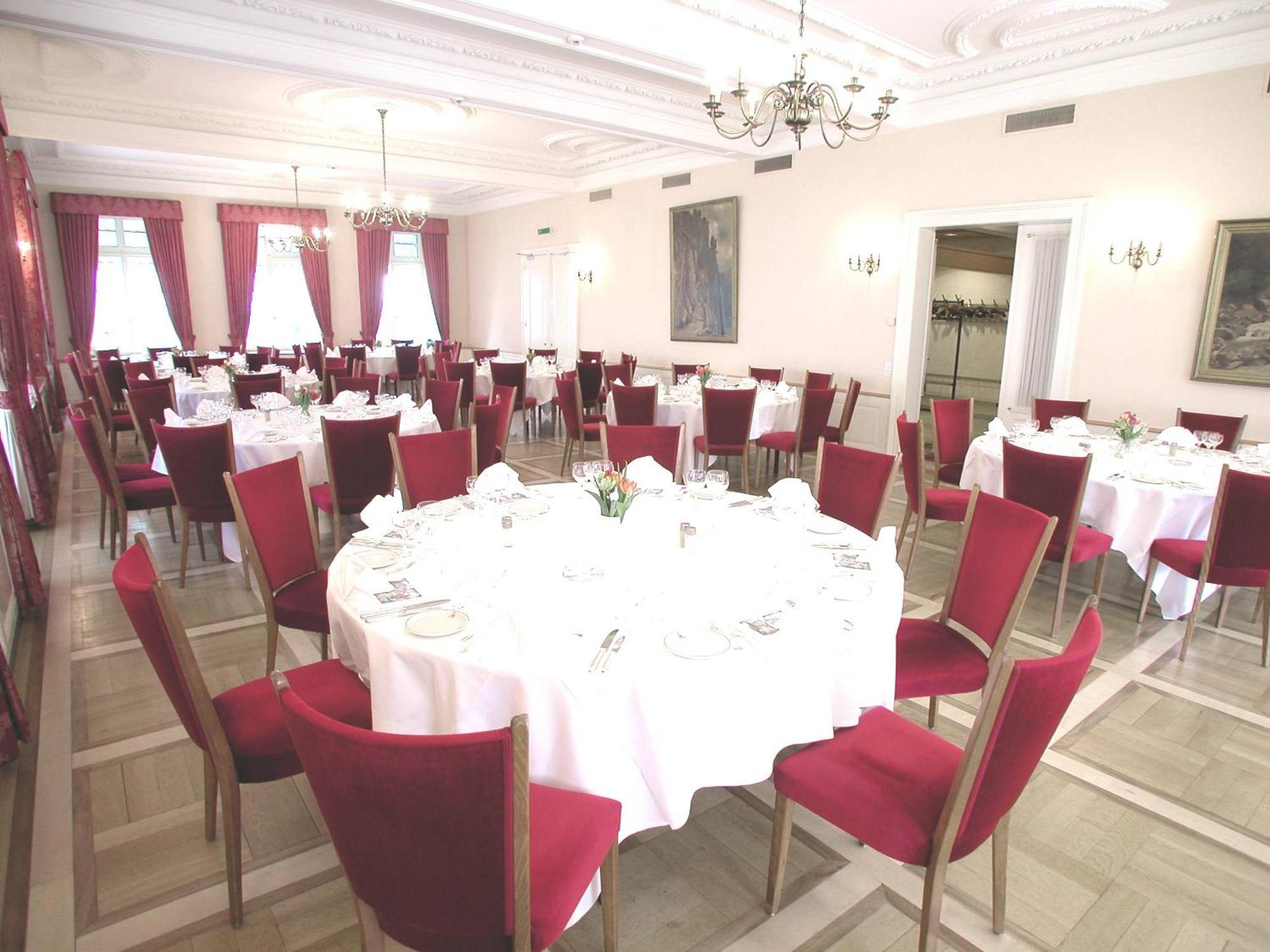 Hotel Post Glarnerhof غلروس المظهر الخارجي الصورة