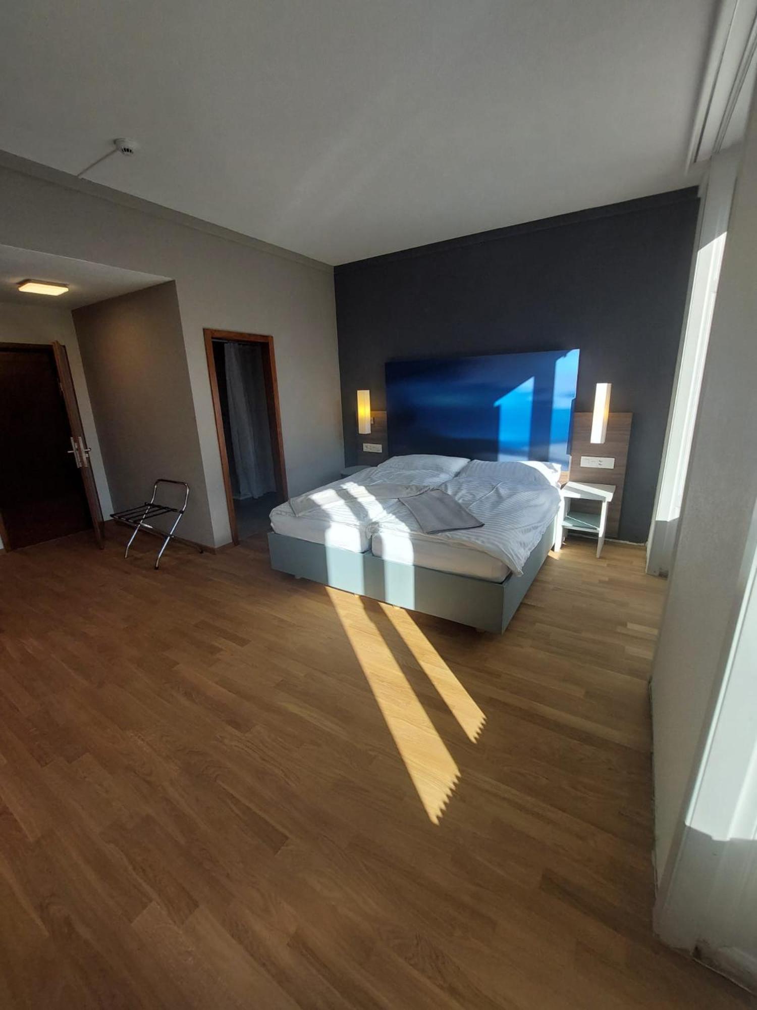 Hotel Post Glarnerhof غلروس المظهر الخارجي الصورة